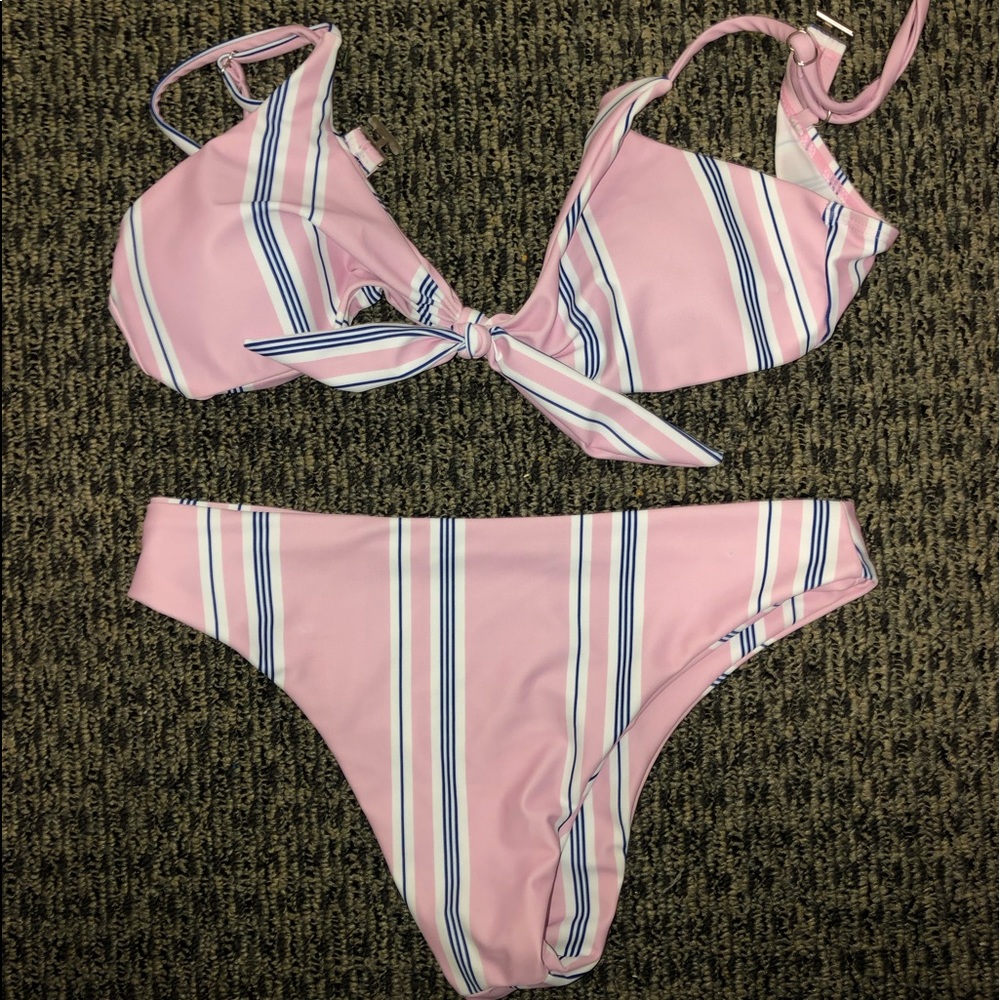Swimsuit Small - Picture 1 of 1